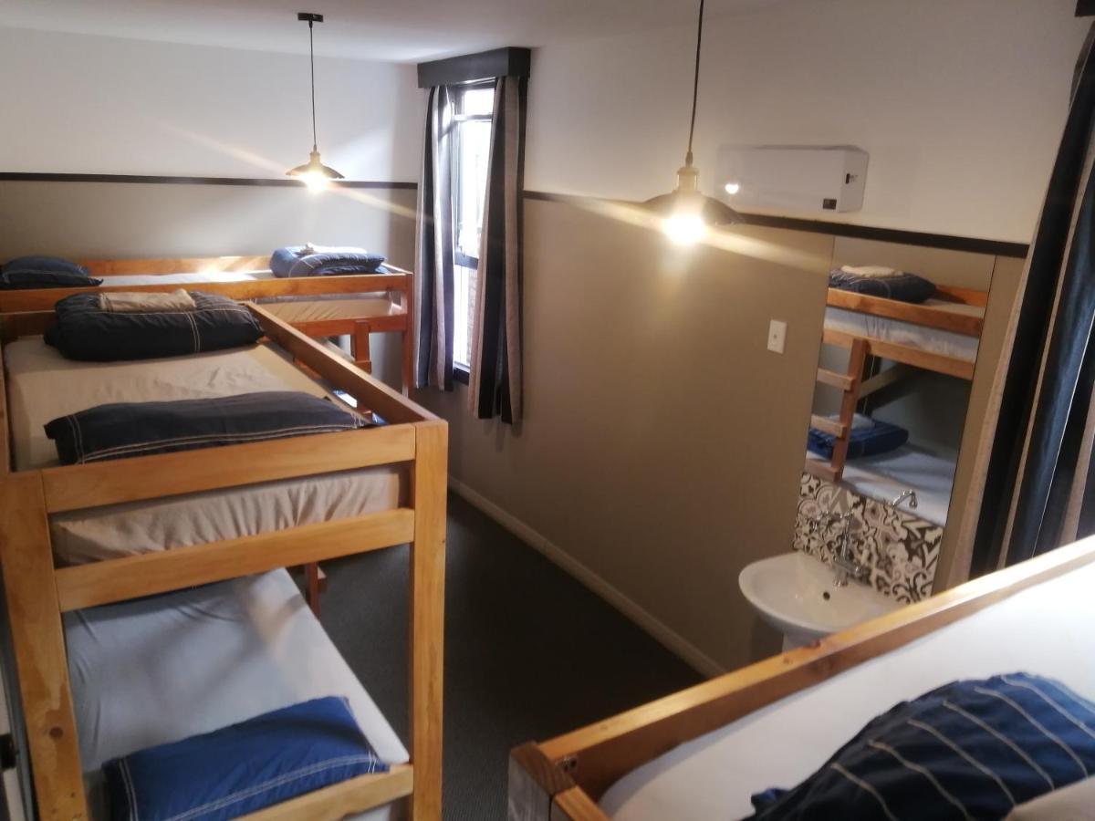 The Duke Hostel Греймут Экстерьер фото